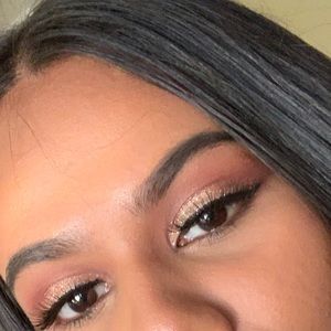 Meet your Posher, Mariam